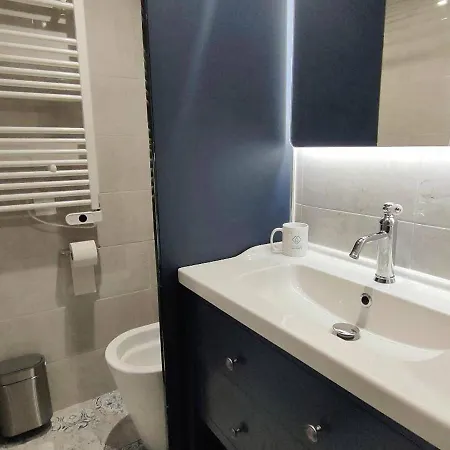 T2 à Pour 2 Personnes - Fr-1-234-306 *